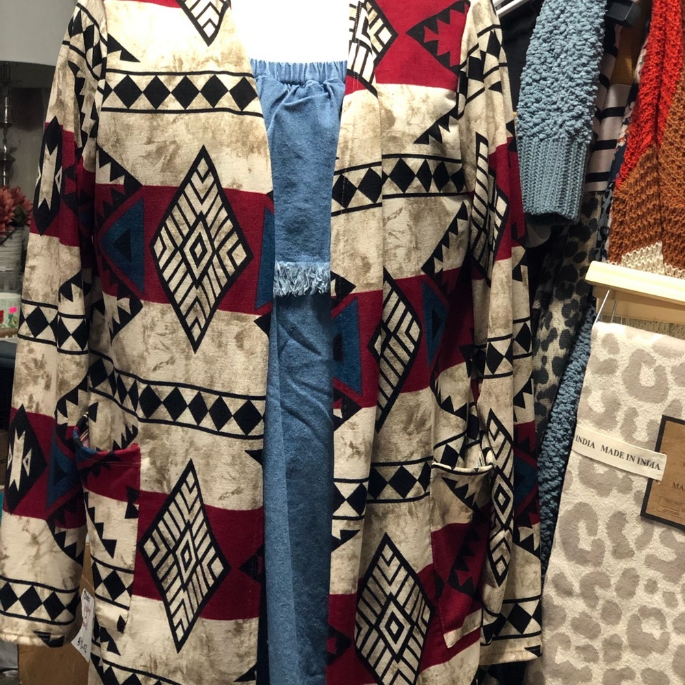 Light weight knit open front cardigan - Picture 2 of 5